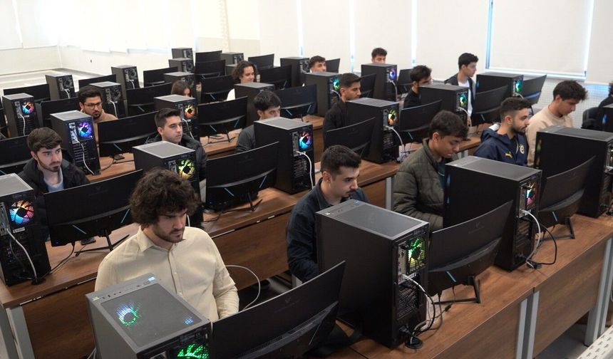 Yapay Zekâda Adana İmzası: ATÜ, Türkiye Sıralamasında Zirveyi Zorluyor!