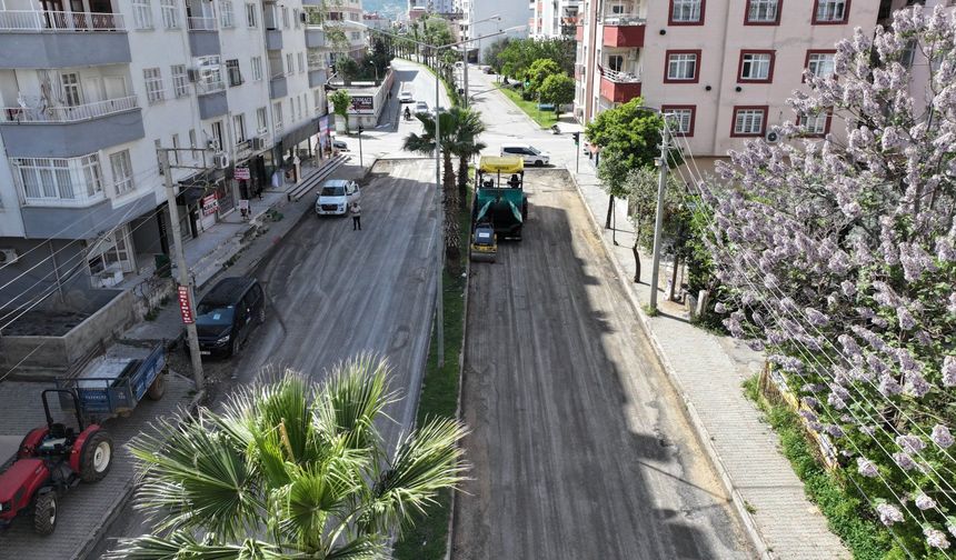 Adana Büyükşehir'den Kozan'a Ulaşım Neşteri