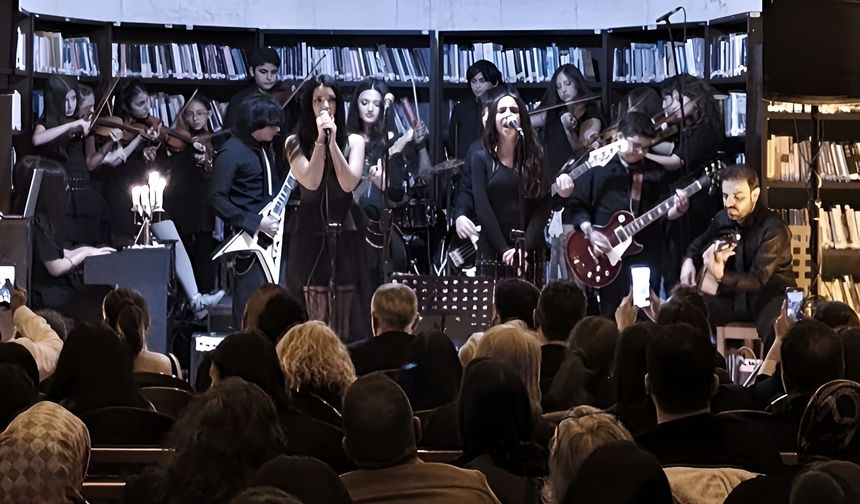 Adana’da Bir İlk: Kütüphanede Rock Konseri