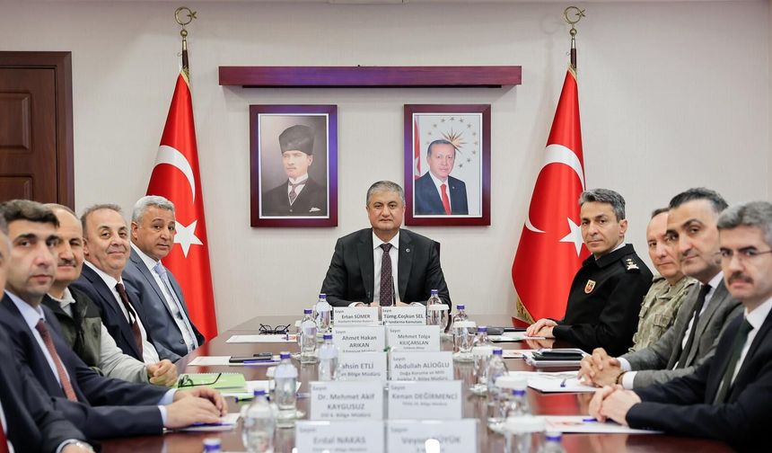 Adana'da Orman Yangınlarına Karşı Kritik Zirve