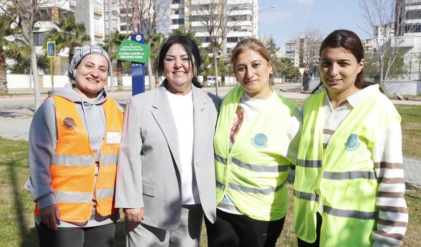 Akkan'dan 1 Mayıs Mesajı "Bu Şehir Emekle Ayakta Duruyor"