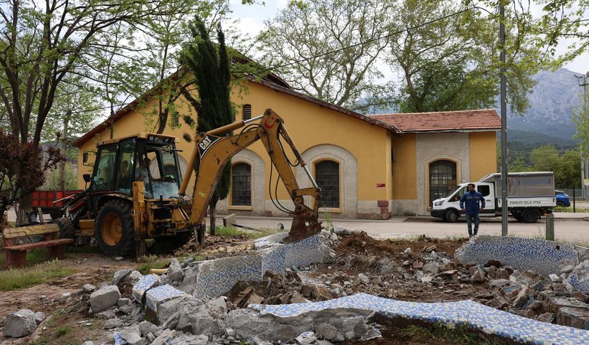 Pozantı’ya Dev Proje! 25 Mayıs Parkı Baştan Yapılıyor