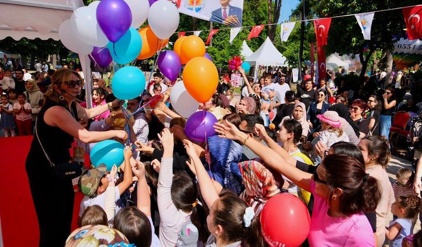 Adana Çocuk Festivali Başladı! Atatürk Parkı’nda Eğlence Dolu 3 Gün