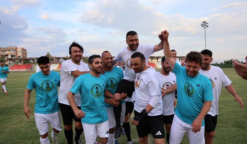 Adana’nın İki Takımının Formasını Giyen Anıl Taşdemir Futbolu Bıraktı