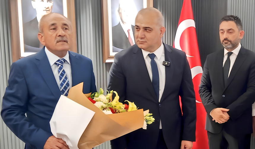 MHP Adana'da Yeni Dönem Resmen Başladı! Hakan Yıldırım Görevi Devraldı