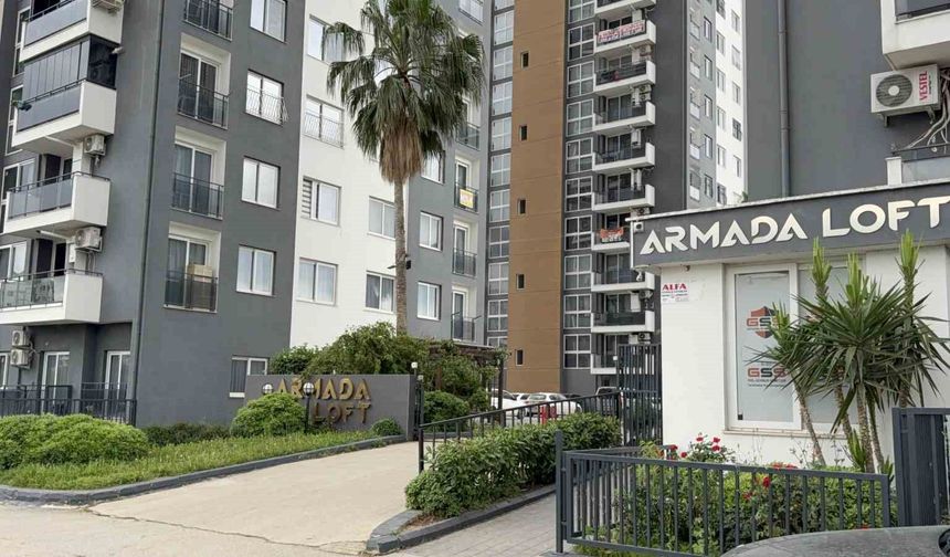 Seyhan'da Komşu Dehşeti: Otomatik Tabancayla Ateş Açtı