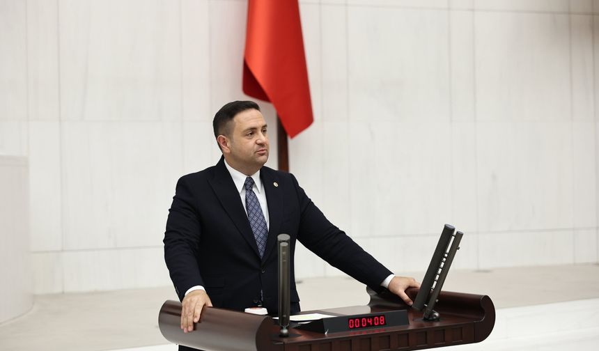 CHP'li Umut Akdoğan'dan YDK Sevkine Sert Tepki: "Üyeliğimizi Kafanıza Göre Silemezsiniz"