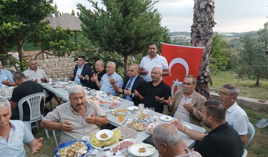 MHP Adana Teşkilatı Karaisalı'da Muhtarlarla Buluştu