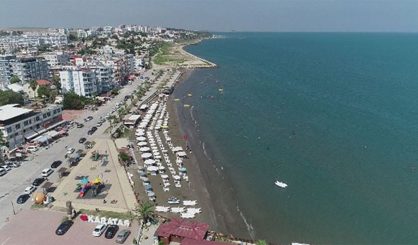 Mersin'e Kaptırılan Deniz: Karataş'ın Bitmeyen "İleri Biyolojik Arıtma ve Mavi Bayrak" Vizyonu