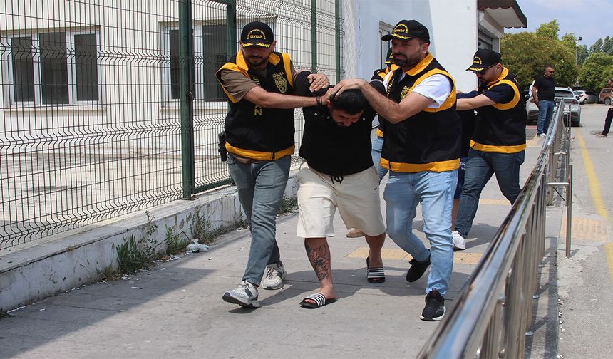Adana'da Kurşun Yağdıran Şüpheli 500 Saatlik Kamera İncelemesiyle Yakalandı