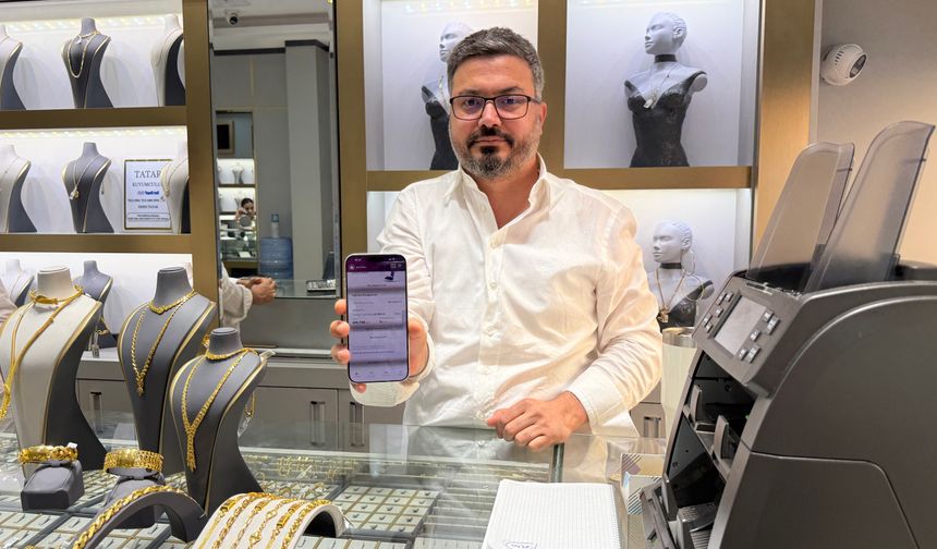 Adana'da Kuyumcuların "Sazan Sarmalı" Mağduriyeti: Banka Hesaplarına Bloke Konuluyor