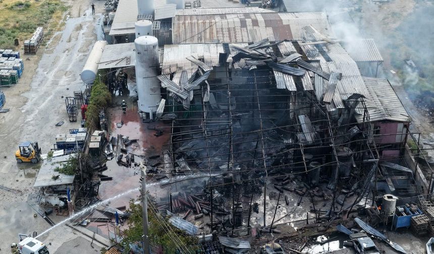 Salihli’de Gaz Dolum Tesisindeki Patlama! Felaketin Boyutu Havadan Görüntülendi