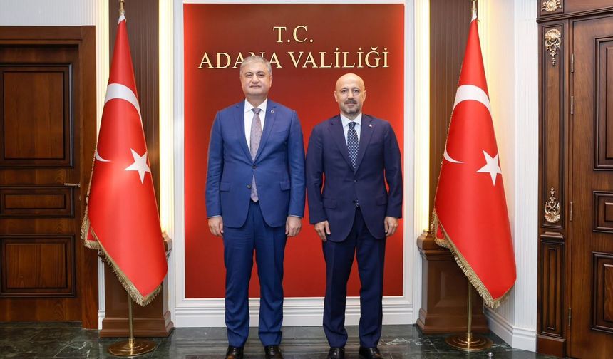 Vali Yavuz, Halil Nacar'ı Kutladı