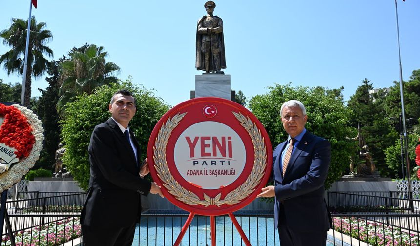 Yeni Parti Adana İl Örgütünden Atatürk Anıtı'nda Yoğun Katılımlı 30 Ağustos Töreni