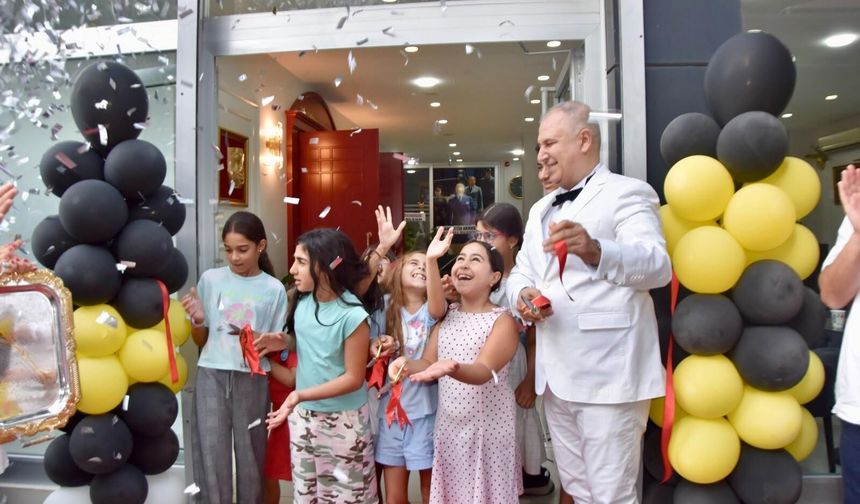 Kaktüs Sanat Merkezi Yeni Yerinde Perdelerini Açtı