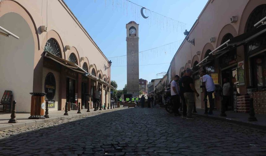 Adana’nın Tarihi Caddesinde Yeni Dönem! Araçlar Artık Giremeyecek