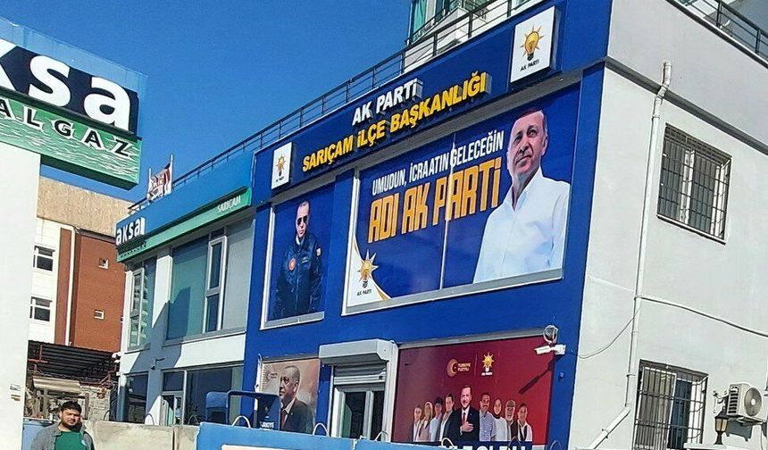 AK Parti Sarıçam'da İstifa Depremi