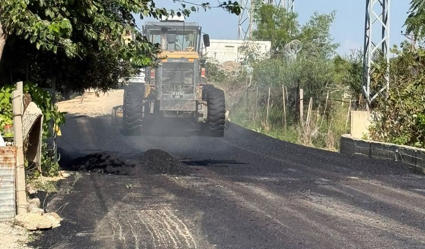 Yumurtalık’ta Yol Seferberliği: İlçede Ulaşım Konforu Artıyor!