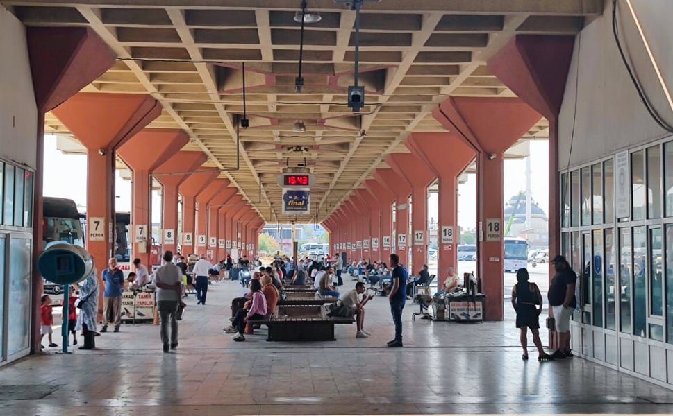 Adana Otogarı’nda Tuvalet Şikayeti!