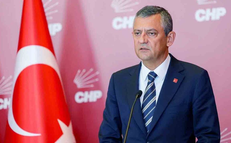 CHP Lideri Özgür Özel’den Olağanüstü Seferberlik: Yarın Milletvekilleri ve Parti Meclisi Toplanıyor!