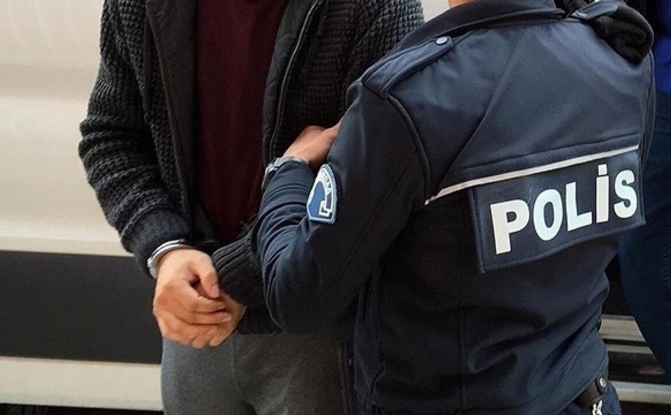 Kozan'da Pes Dedirten Grup! Polis Uygulamalarını Böyle Deşifre Ettiler