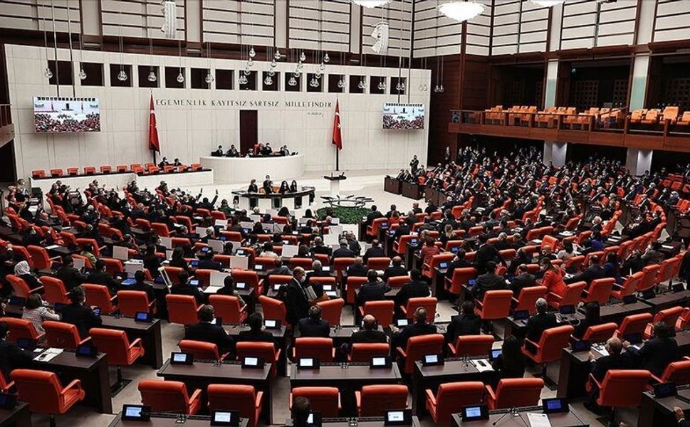 Çocuklara Yönelik Yeni Düzenleme Yasalaştı! Cezalarda Önemli Değişiklik