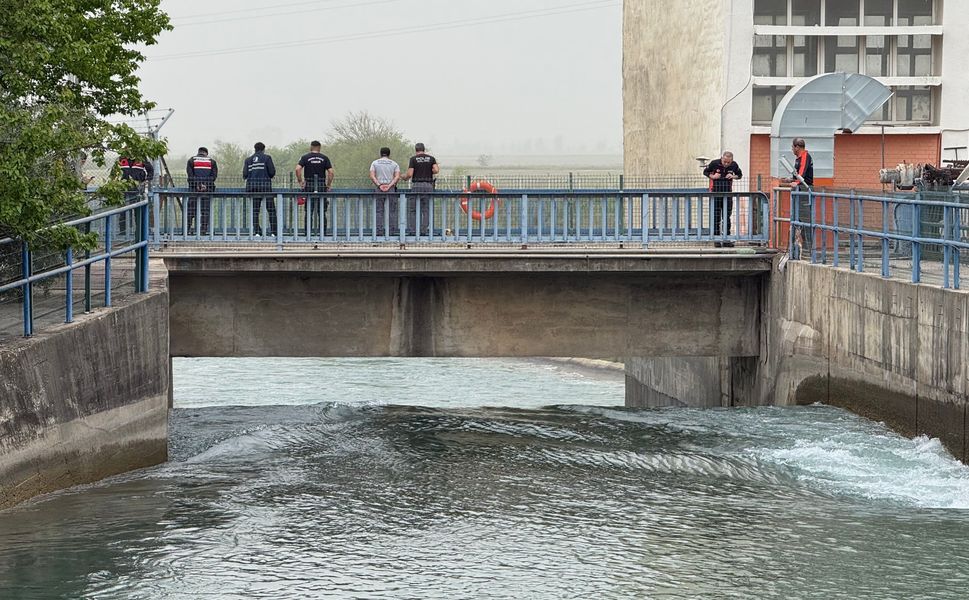 Yüreğir’de Korkutan Olay: 16 Yaşındaki Çocuk Akıntıya Kapıldı