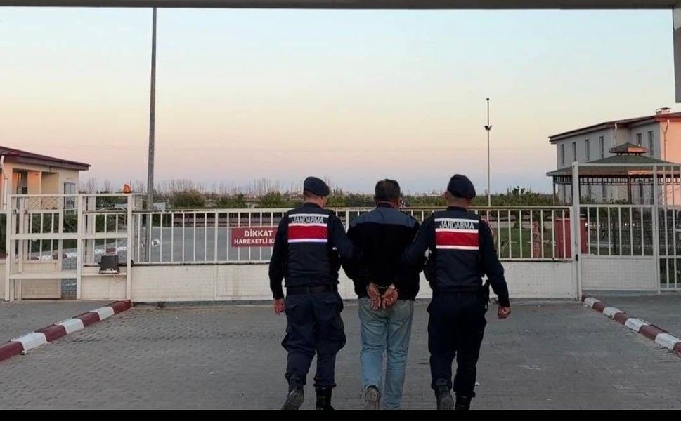 Adana'da Jandarmadan Nokta Operasyon! Hepsi Yakalandı
