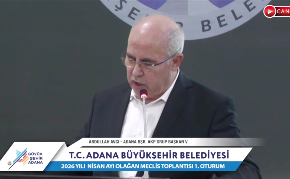 Adana Meclisinde Çifte Gündem: Hizmet Eleştirisi ve Birlik Çağrısı
