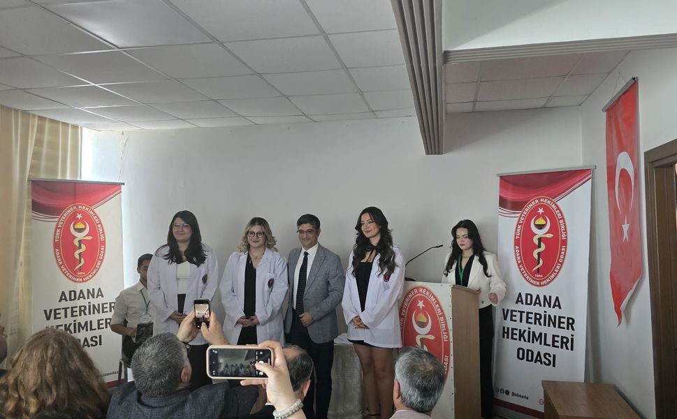 Adana Veteriner Hekimleri Odası’ndan “Mesleğe Hoş Geldin Beyaz Önlük Giyme Töreni”