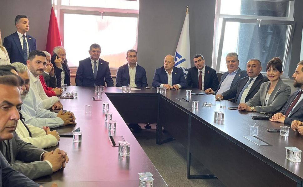 Başkanvekili Seçildi, CHP Harekete Geçti! Devir Teslim Hazırlığı