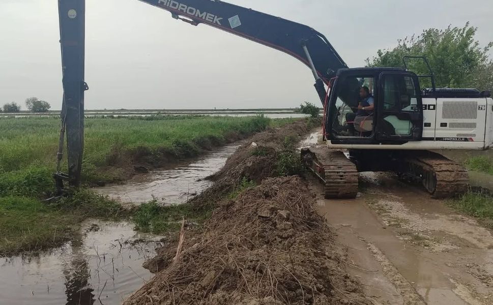 Yumurtalık'ta Taşkın Alarmı: Başkan Altıok'tan Anında Müdahale!