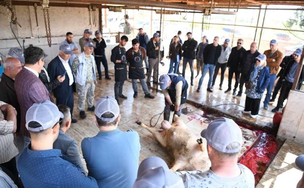 Sarıçam’da Uygulamalı Kurban Kesim Eğitimi Tamamlandı