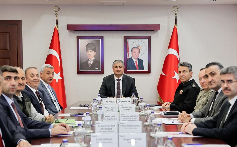 Adana'da Orman Yangınlarına Karşı Kritik Zirve