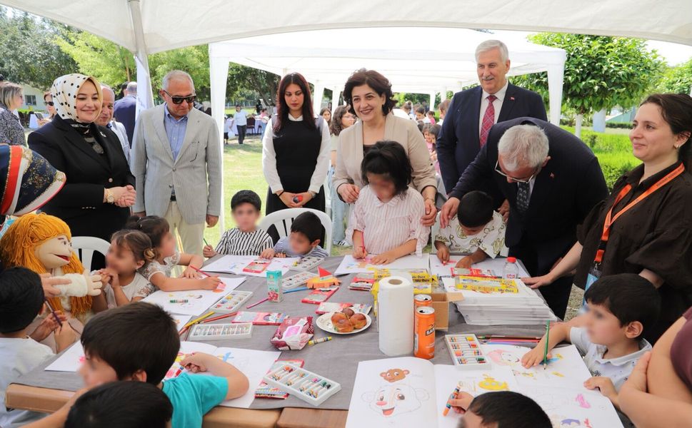 Süreyya Yavuz’dan Çocuk Evleri’ne Anlamlı Ziyaret