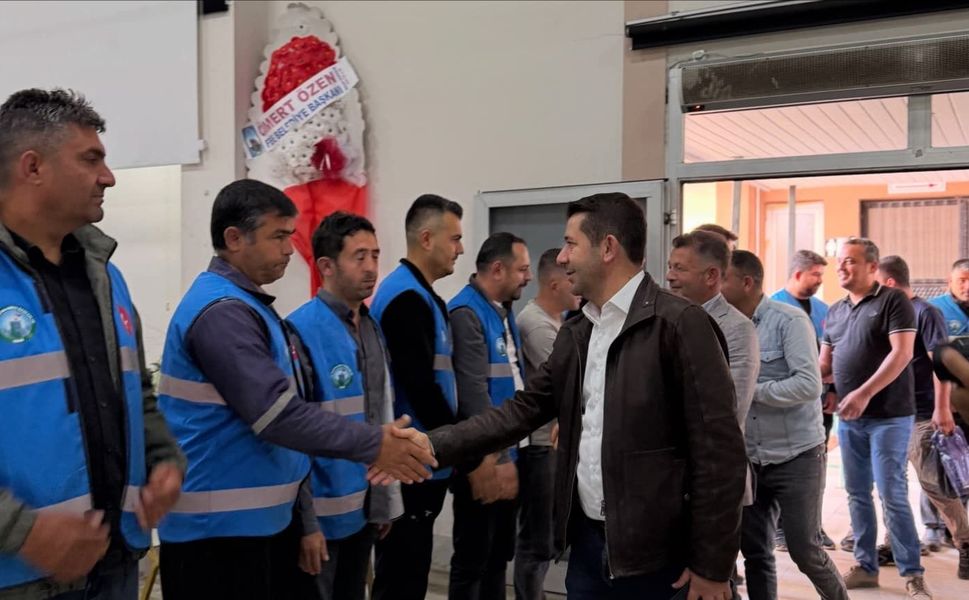 Feke Belediyesi Personeline Bayram Öncesi İkramiye