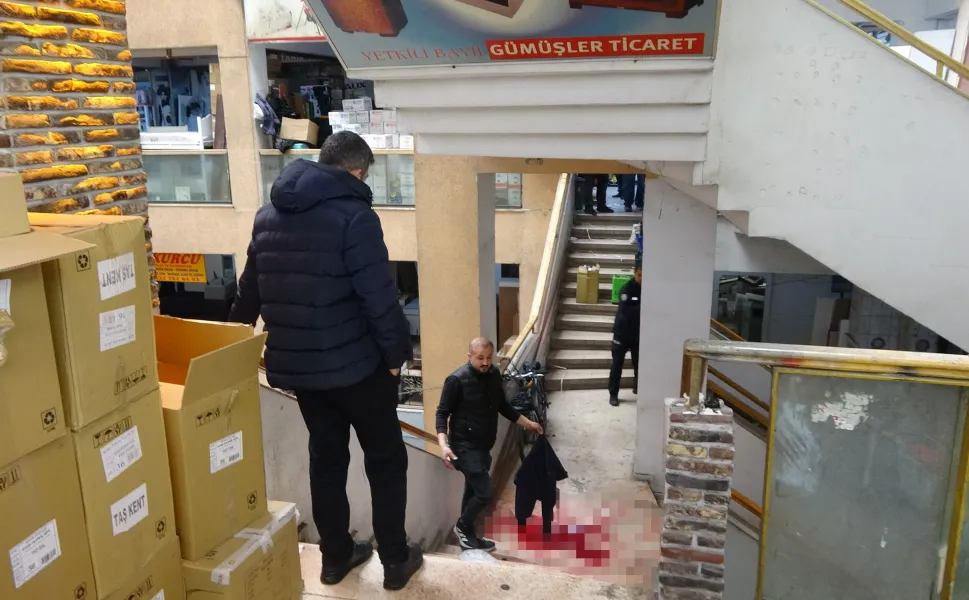 Avize Dükkanı Saldırısında Acı Son