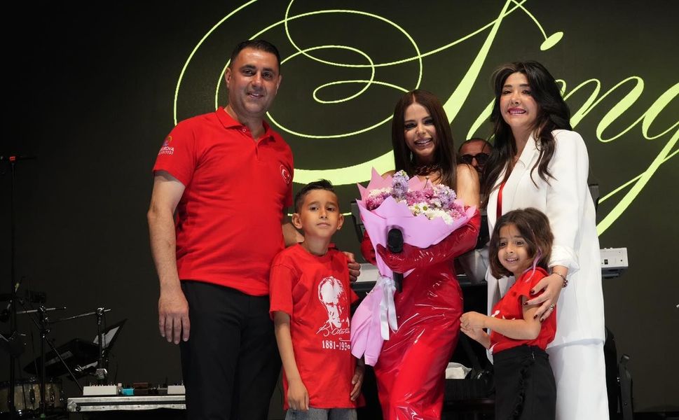 Çukurova’da 19 Mayıs Coşkusu: Binlerce Adanalı Simge Konserinde Buluştu