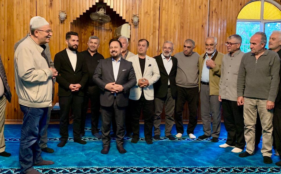 Bilal Uludağ Sabah Namazı Sonrası Vatandaşlarla Buluştu