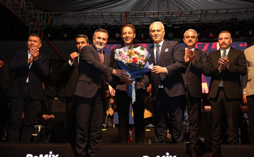Pozantı’da 25 Mayıs Destanı Coşkusu! Binler Tek Yürek Oldu