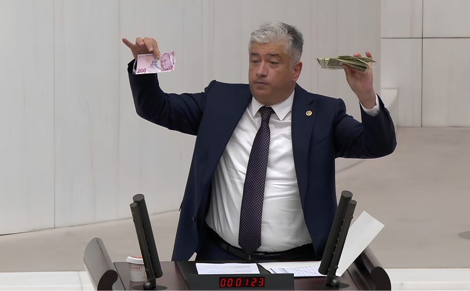 Deva Partili Kısacık’tan Enflasyon Çıkışı "200 TL’nin Değeri 131 Dolar’dan 4,5 Dolara Düştü"