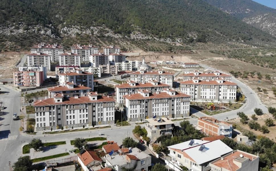 TOKİ'den Adana'da Ev Sahibi Olmak İsteyenler İçin Fırsat: İki İlçede Satış Başlıyor