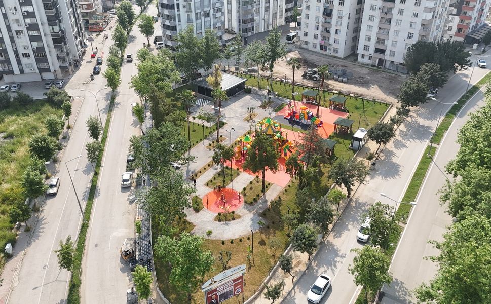 Ceyhan'da Çocuklara Karne Hediyesi: Yeni Park Açılıyor