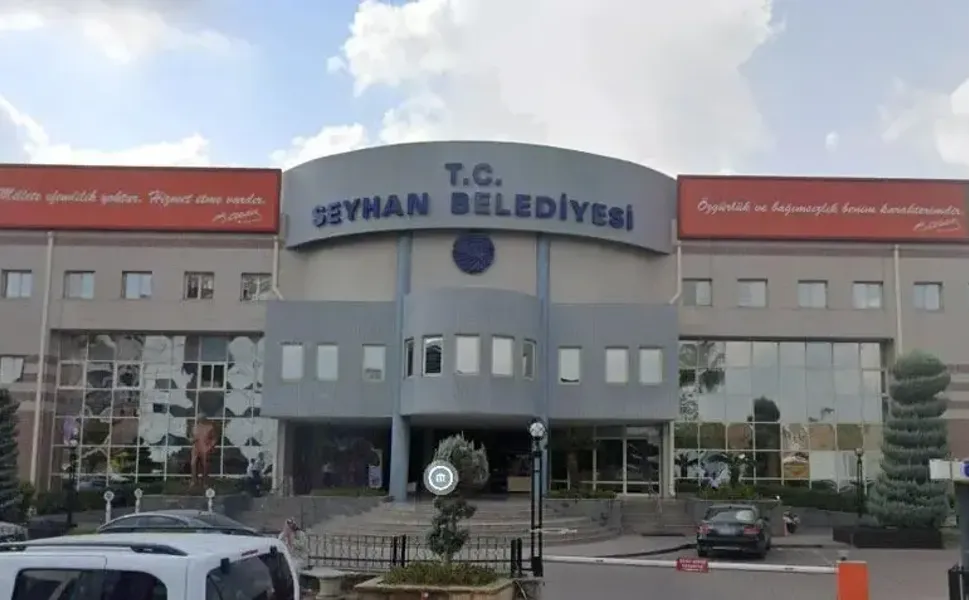 40 Kamyon Yolda: Seyhan Belediyesi Filosunu Güçlendiriyor