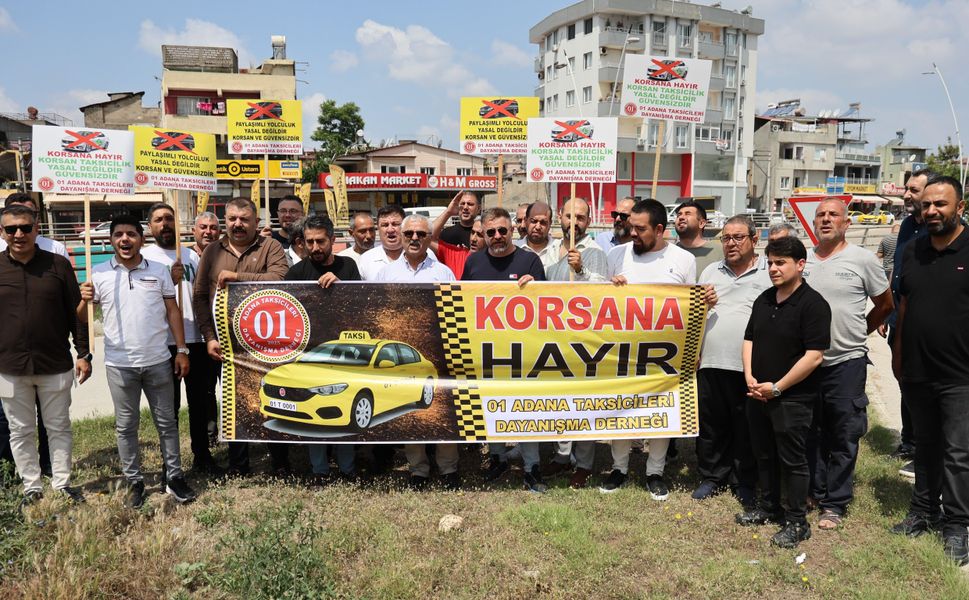 Adana'da Taksicilerden Korsan Taşımacılık Protestosu