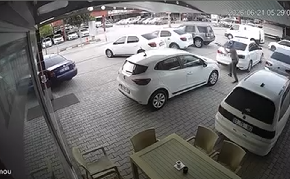 Adana Yeşiloba Oto Center'da Silahlı Saldırı Paniği