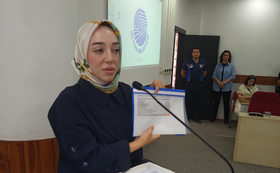 AK Parti Grup Sözcüsü’nden Seyhan Belediyesi’ne Sorular