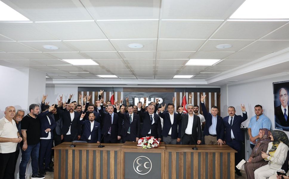 MHP Adana'da Yeni Dönem! Hakan Yıldırım'ın Yönetimi Resmen Açıklandı