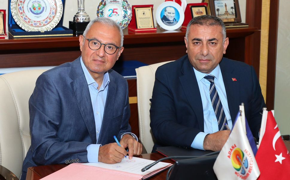 AOSB ve Büyükşehir’den Örnek Protokol: Fabrika Atıkları Sahipsiz Hayvanlara Mama Olacak