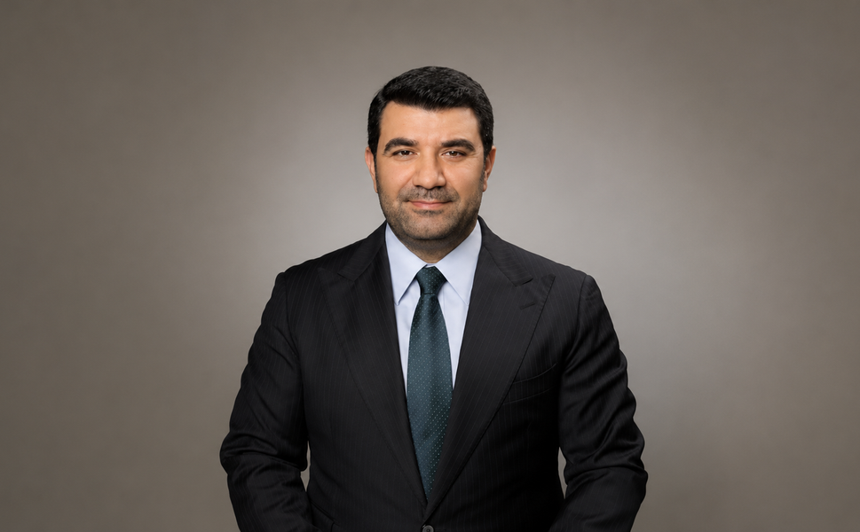 AK Parti Adana'da Bir İstifa Daha! Dağlı'nın Ardından Dikkat Çeken Ayrılık